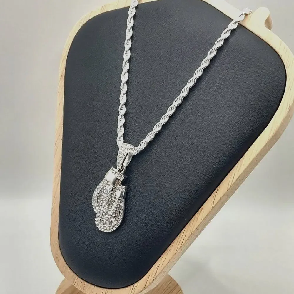 Independent 925 sterling
